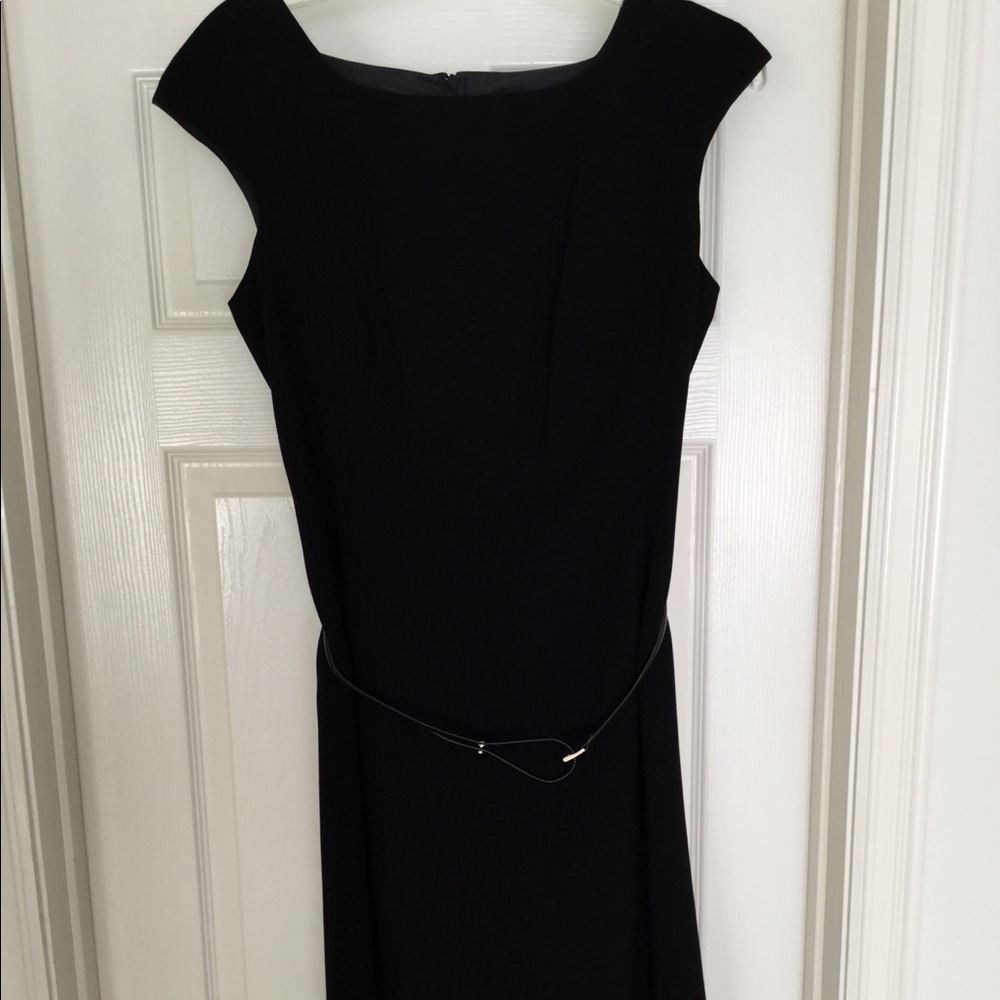 BLACK DRESS - Picture 2 of 8